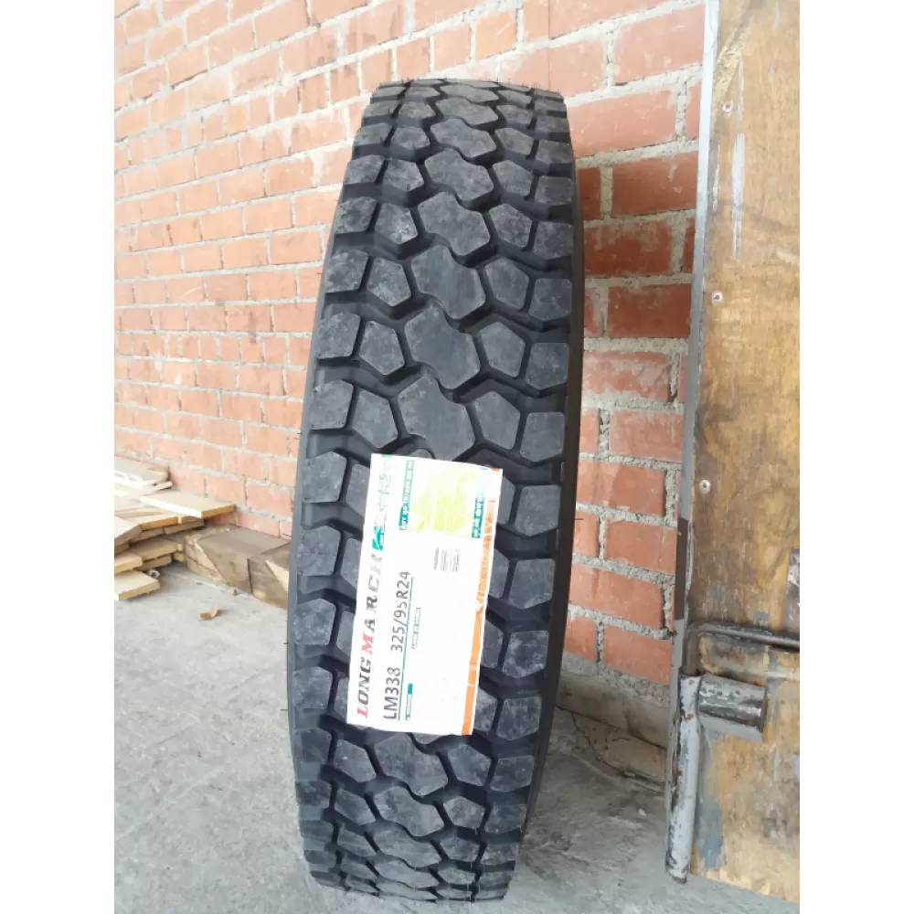 Грузовая шина 325/95 R24 Long March LM-338 22PR в Коркино