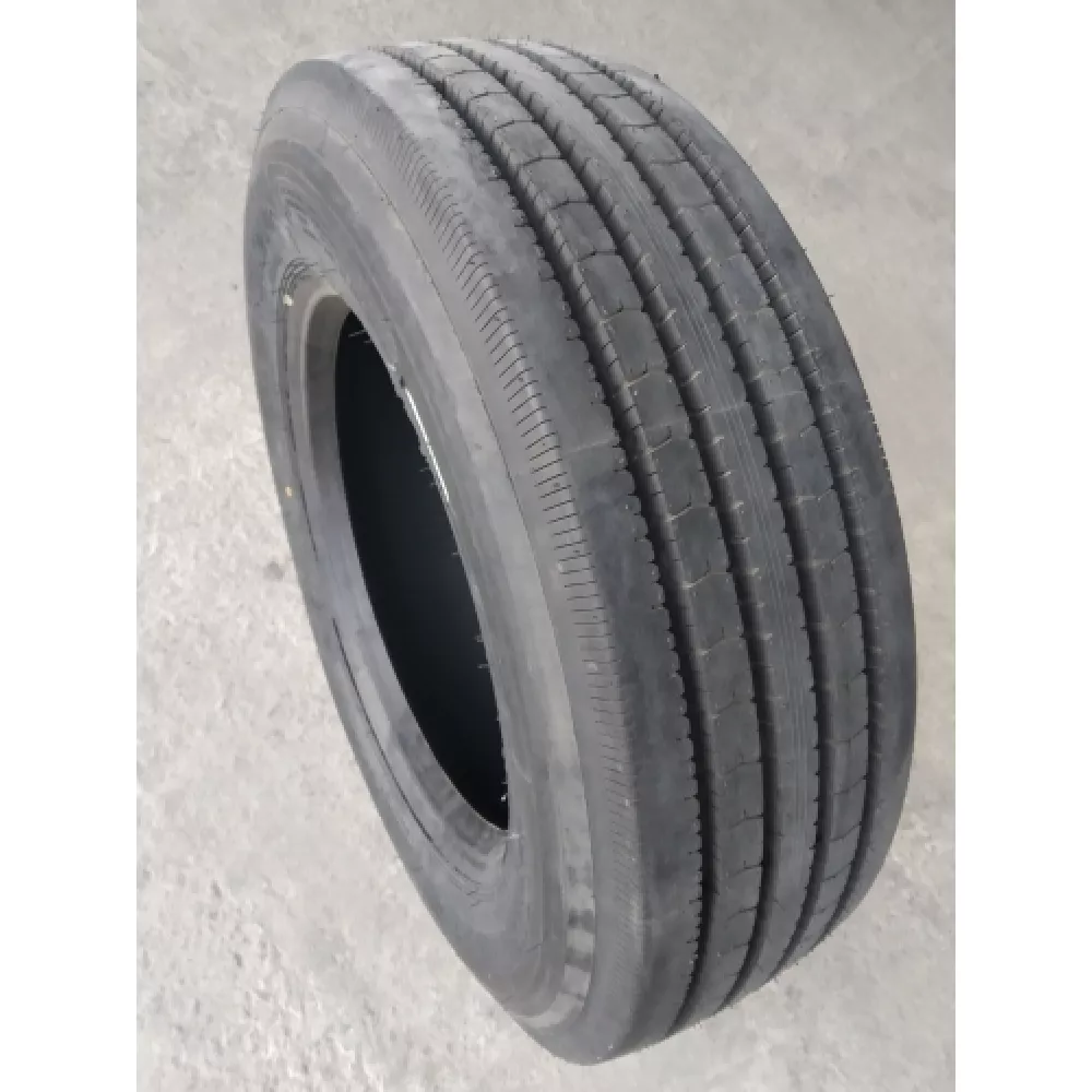 Грузовая шина 245/70 R19,5 Long March LM-216 16PR в Коркино