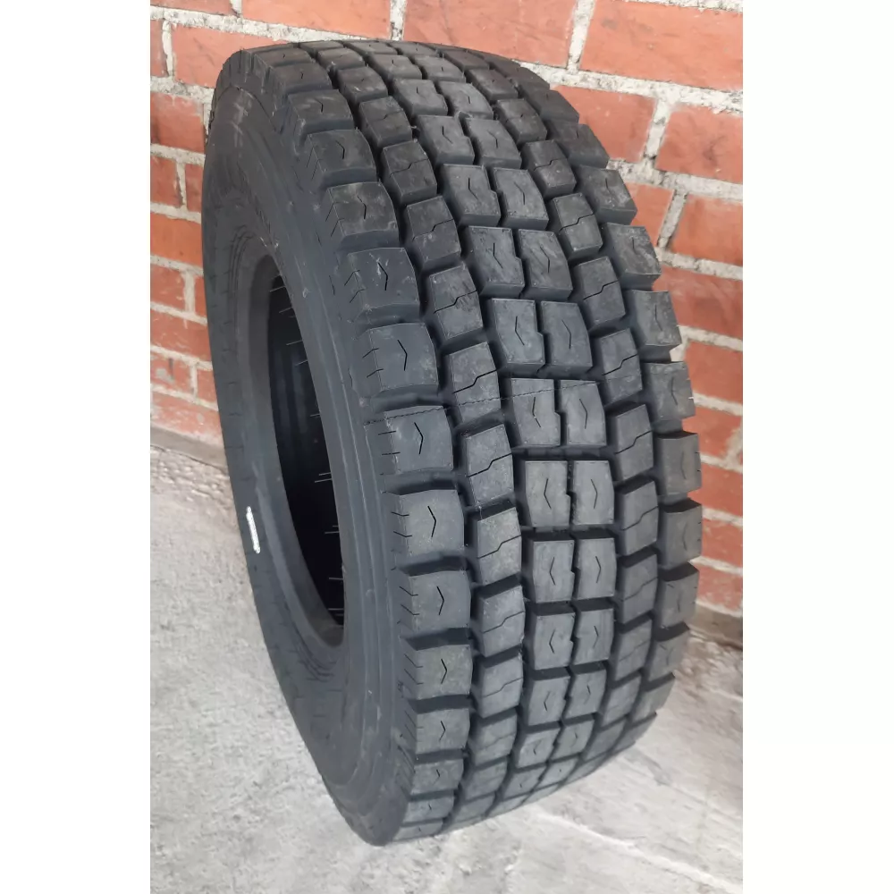 Грузовая шина 305/70 R19,5 Long March LM-329 18PR в Коркино